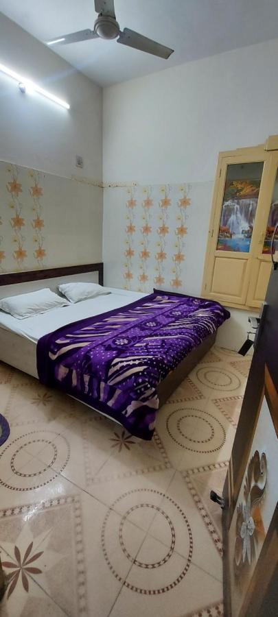 Mj Chawla Homestay Double Bed Attached Bathroom Room Amritsar Exterior photo